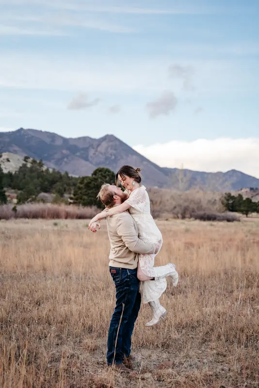 Coastal engagement session, photo 38