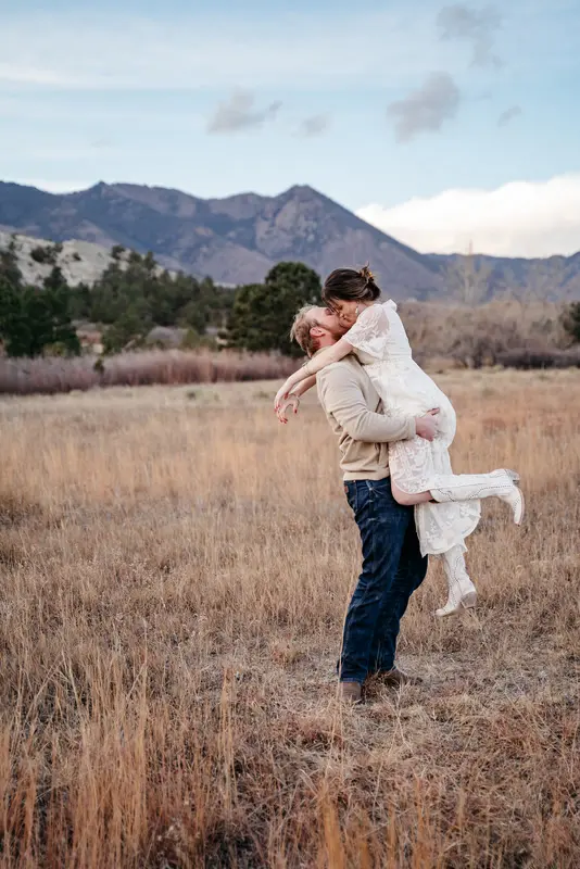 Coastal engagement session, photo 40