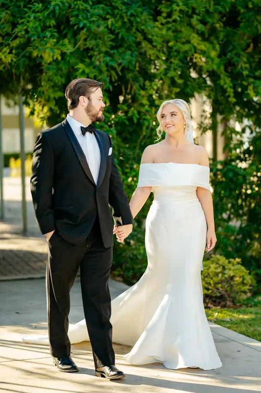 Wedding day selects across ceremonies and receptions, photo 43