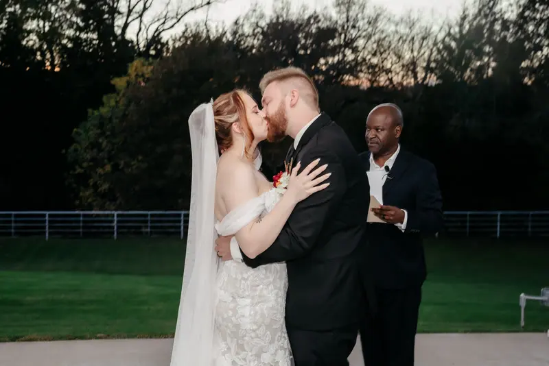 Ceremony at a glass-walled venue, photo 6