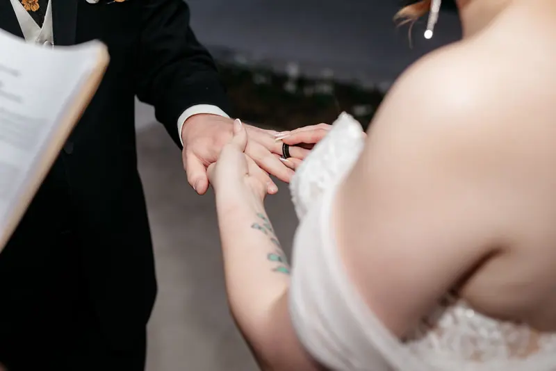 Ceremony at a glass-walled venue, photo 7