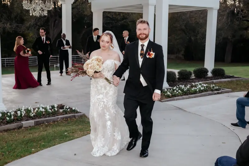 Ceremony at a glass-walled venue, photo 19