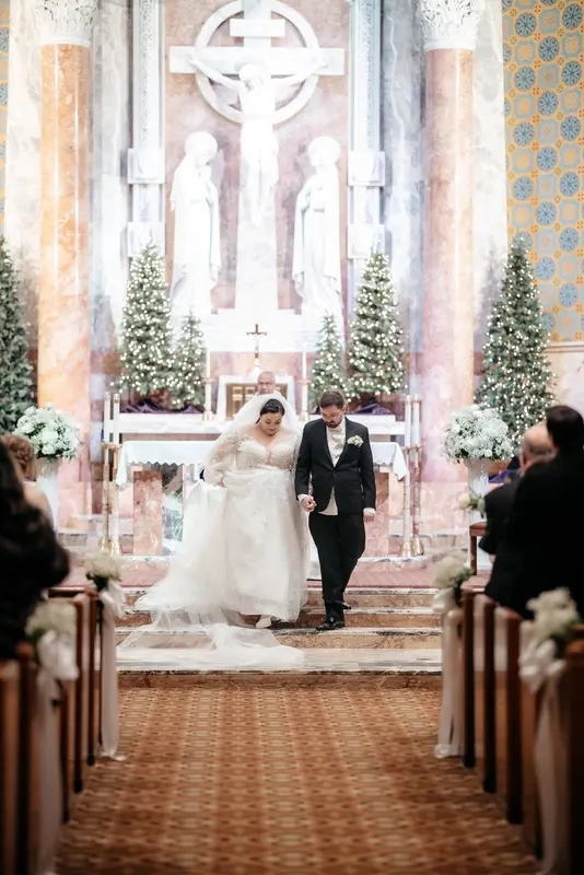 Winter ballroom wedding, photo 2