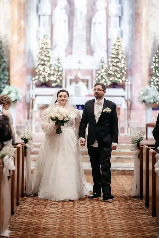 Winter ballroom wedding, photo 5