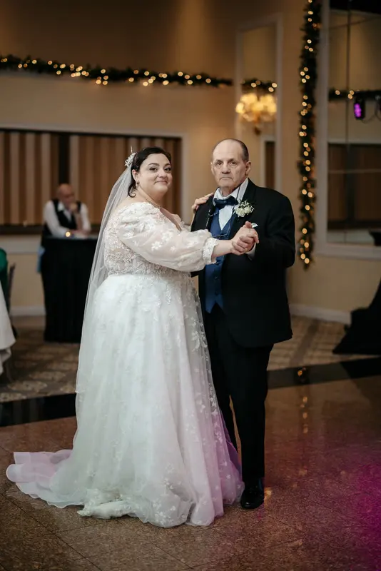 Winter ballroom wedding, photo 15