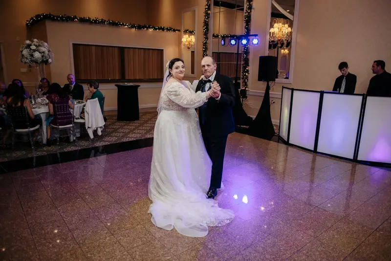 Winter ballroom wedding, photo 24