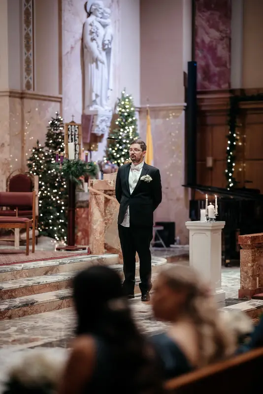 Winter ballroom wedding, photo 34