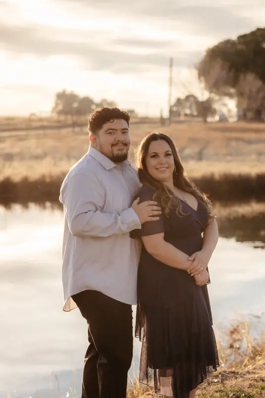 Autumn engagement session at golden hour, photo 15