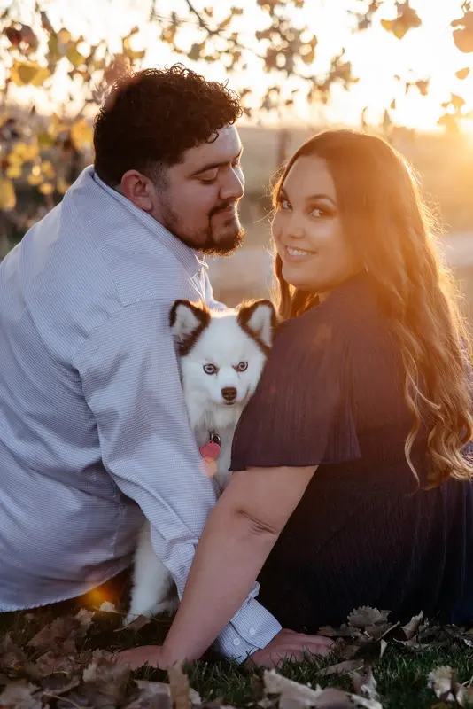 Autumn engagement session at golden hour, photo 18