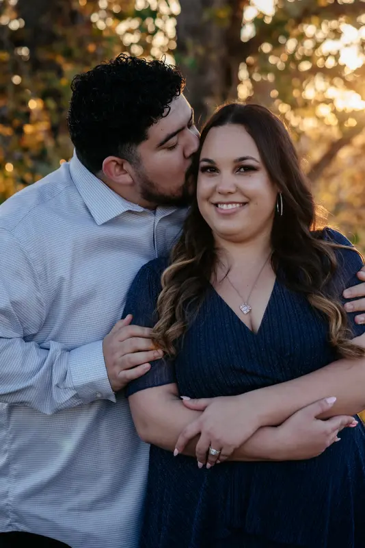 Autumn engagement session at golden hour, photo 30