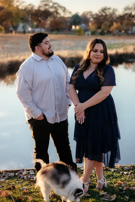 Autumn engagement session at golden hour, photo 32