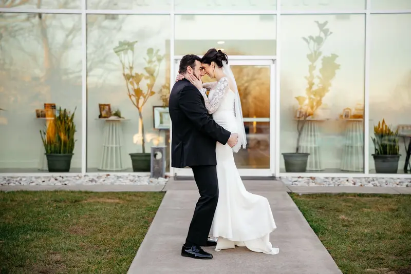 Greenhouse wedding, getting ready to reception, photo 16