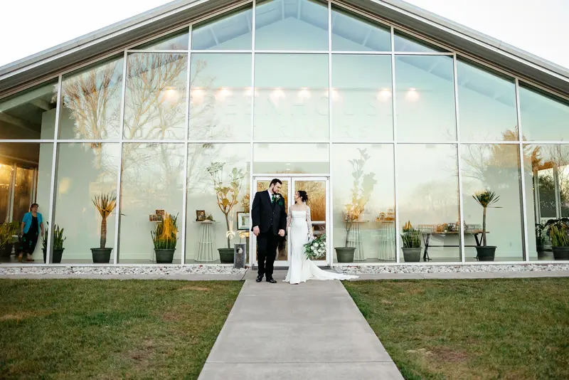 Greenhouse wedding, getting ready to reception, photo 35