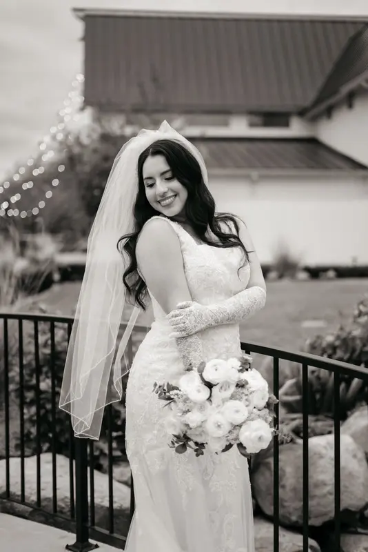 White barn autumn wedding, photo 7