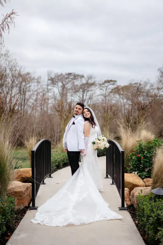 White barn autumn wedding, photo 8