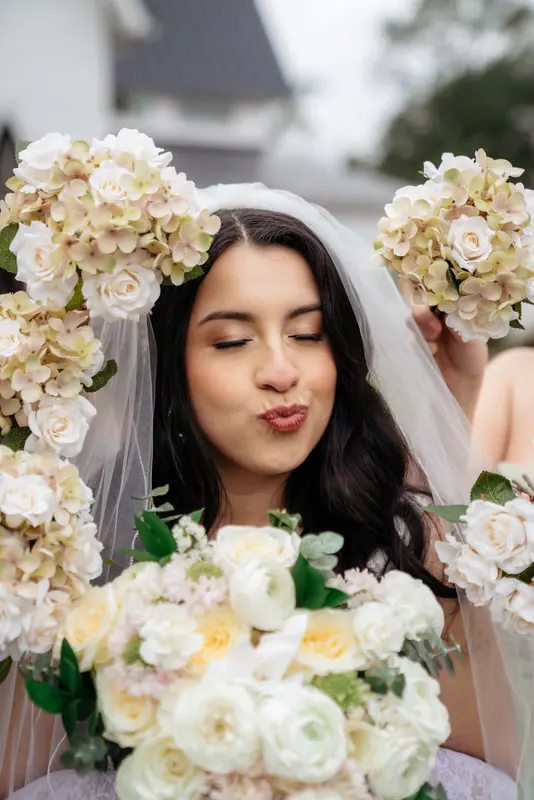 White barn autumn wedding, photo 20