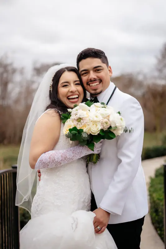 White barn autumn wedding, photo 40
