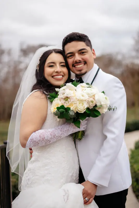 White barn autumn wedding, photo 47